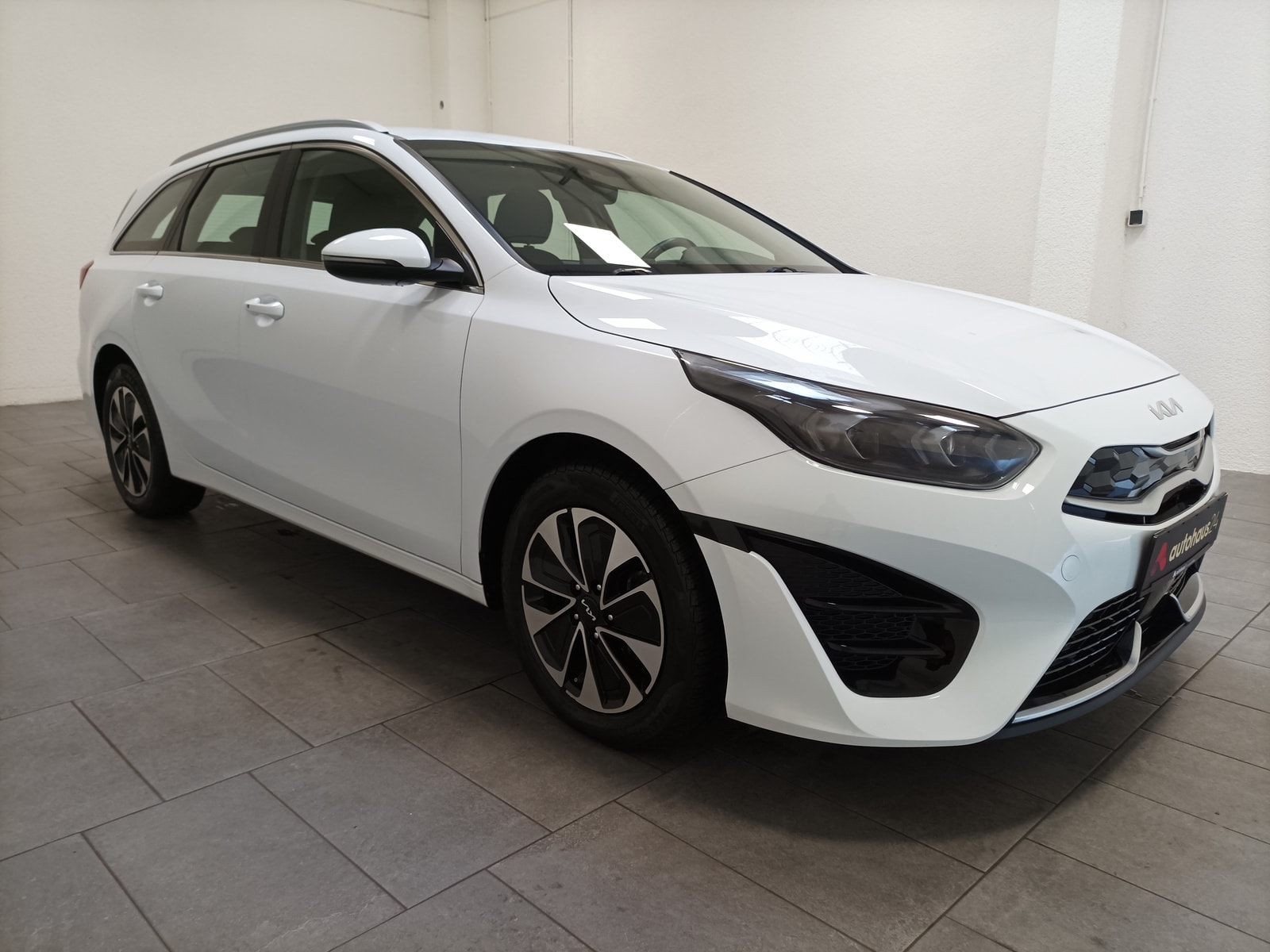 Kia Ceed Kombi KIA Ceed 1.6 GDI Plug-In Hybrid Vision Sportsw. Kombi #1