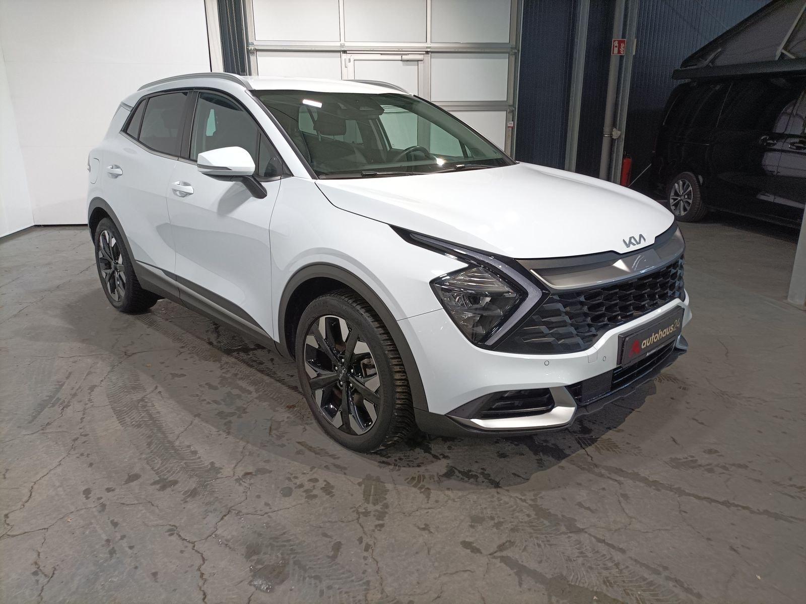 Kia Sportage SUV / Crossover / Geländewagen KIA Sportage 1.6 T-GDI Plug-in Hybrid Auto 4WD Sports Utility Vehicle #1