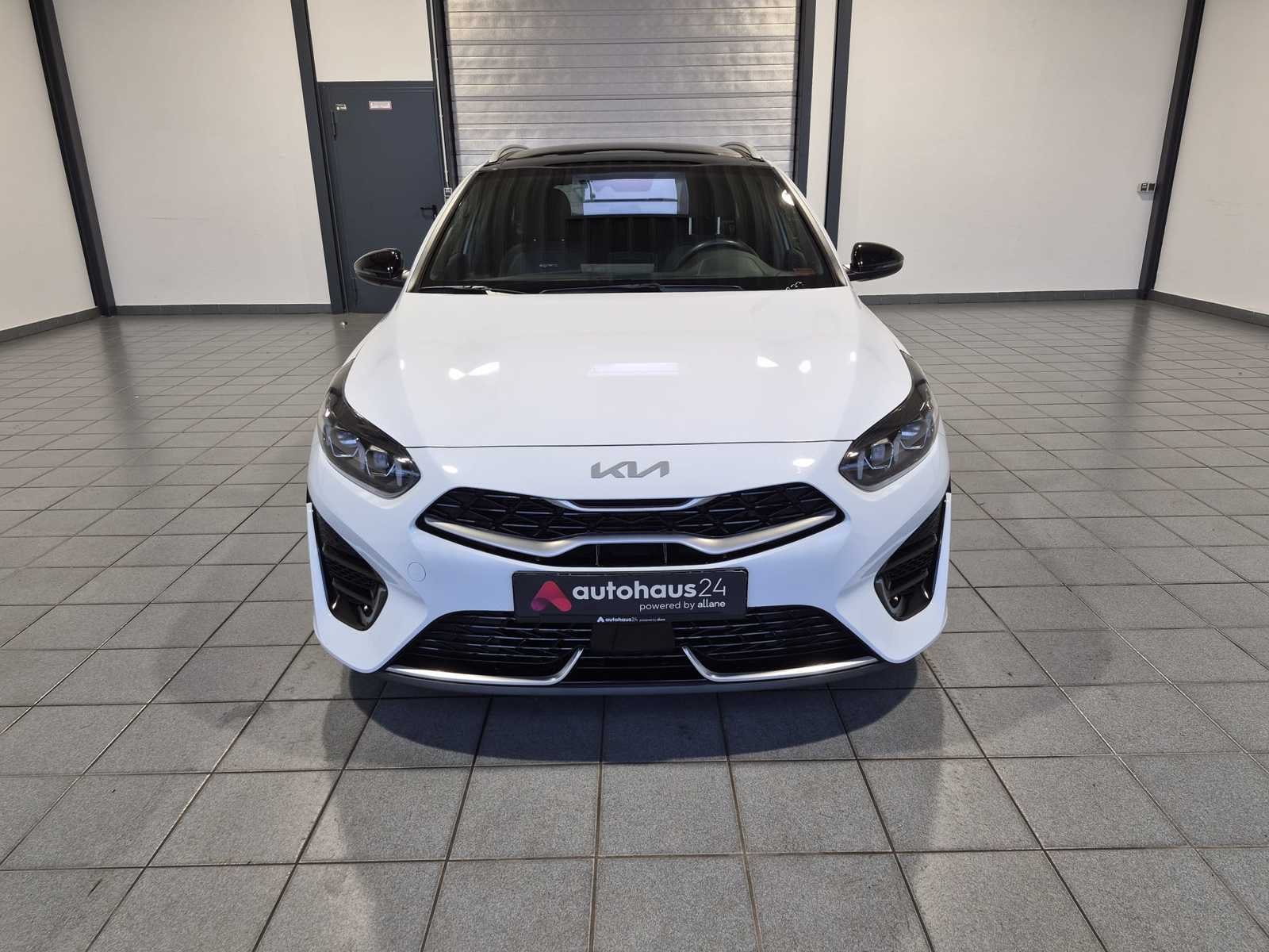 Kia Ceed Sportswagon Kombi Ceed 1.5 T-GDI GT Line (EURO 6d) #2