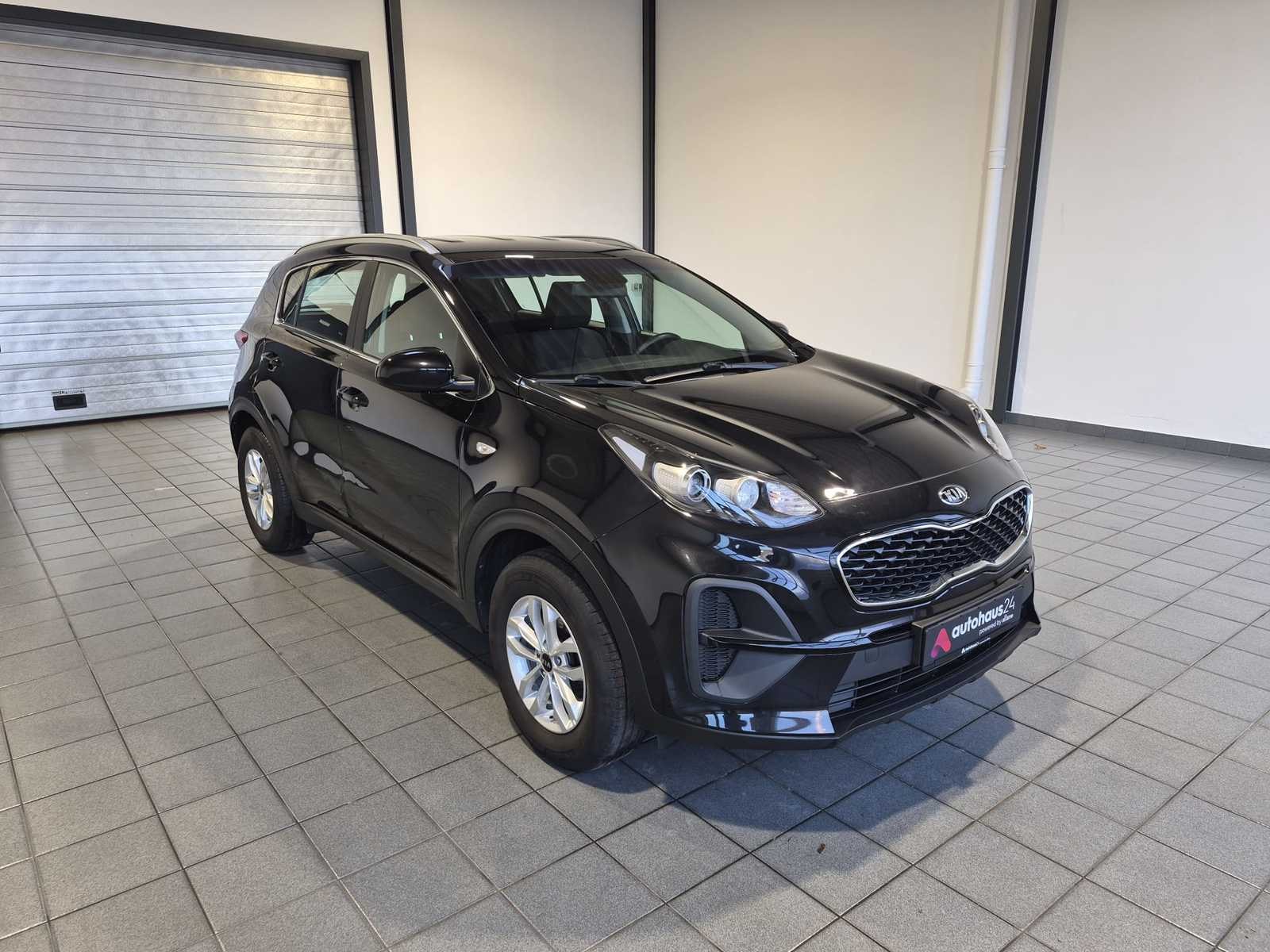 Kia Sportage SUV / Crossover / Geländewagen KIA Sportage 1.6 GDI 2WD Edition 7 Sports Utility Vehicle #1