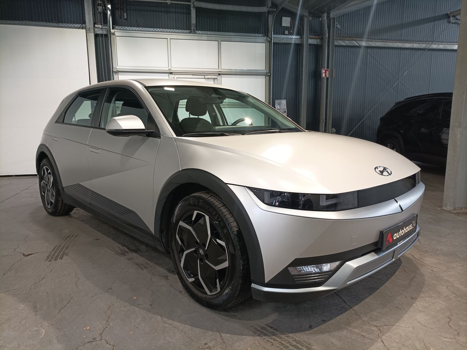 Hyundai IONIQ 5 Limousine HYUNDAI IONIQ 5 77,4 kWh Heckantrieb Sports Utility Vehicle #1