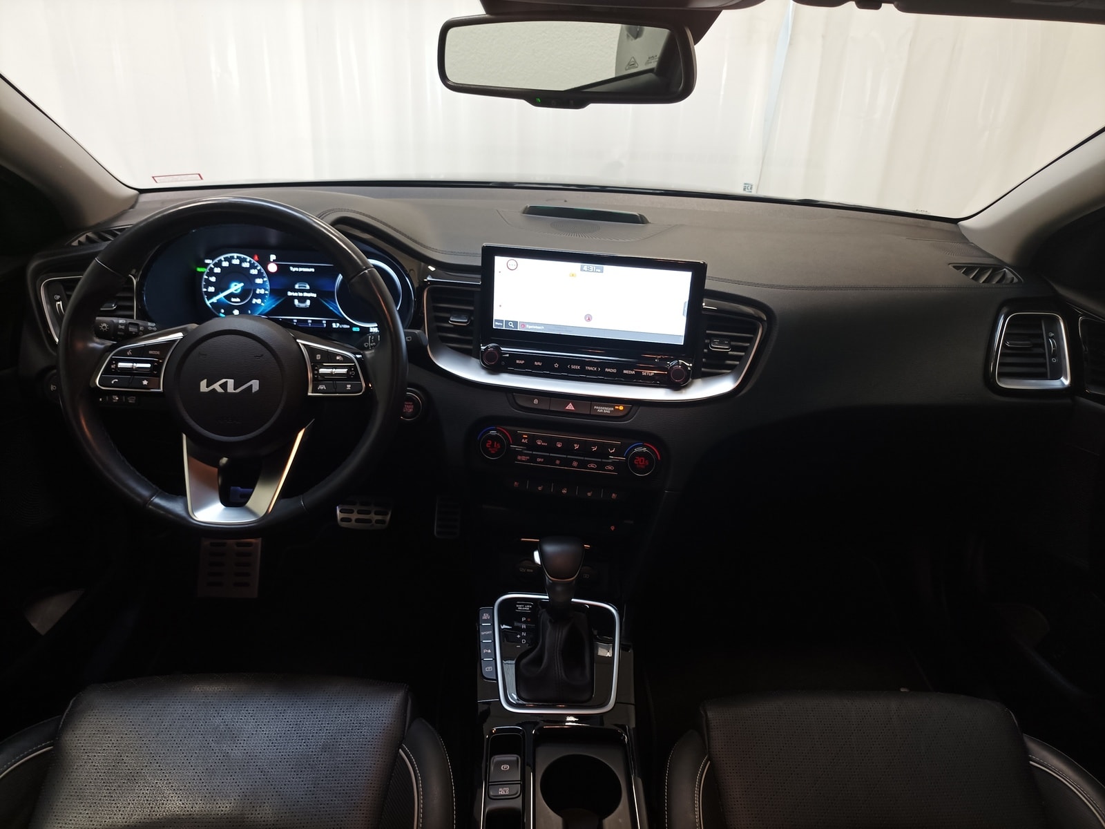 Kia Ceed Kombi Ceed 1.6 Plug-in Hybrid Platinum Edition (EURO 6d) #9