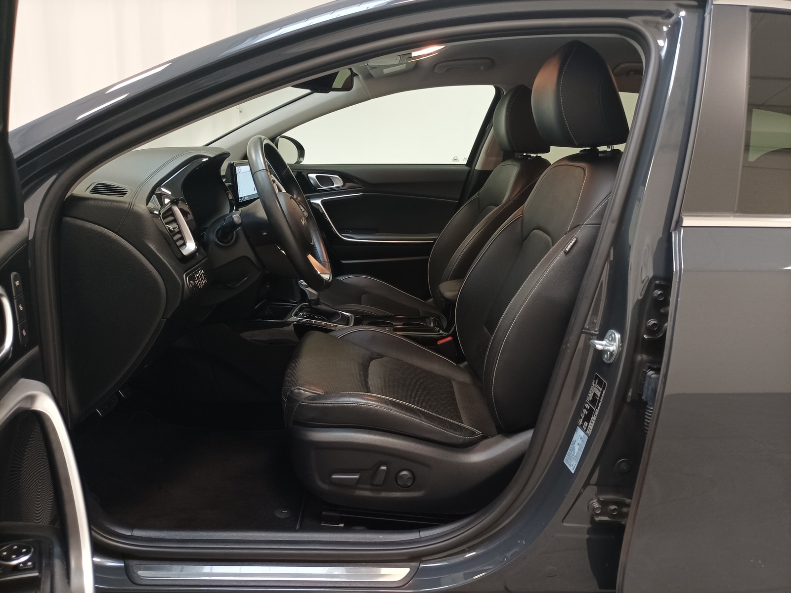 Kia Ceed Kombi Ceed 1.6 Plug-in Hybrid Platinum Edition (EURO 6d) #8
