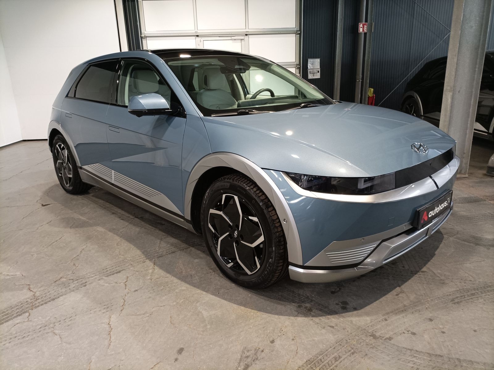 Hyundai IONIQ 5 Limousine HYUNDAI IONIQ 5 72,6 kWh 160 kW Heckantrieb Sports Utility Vehicle #1