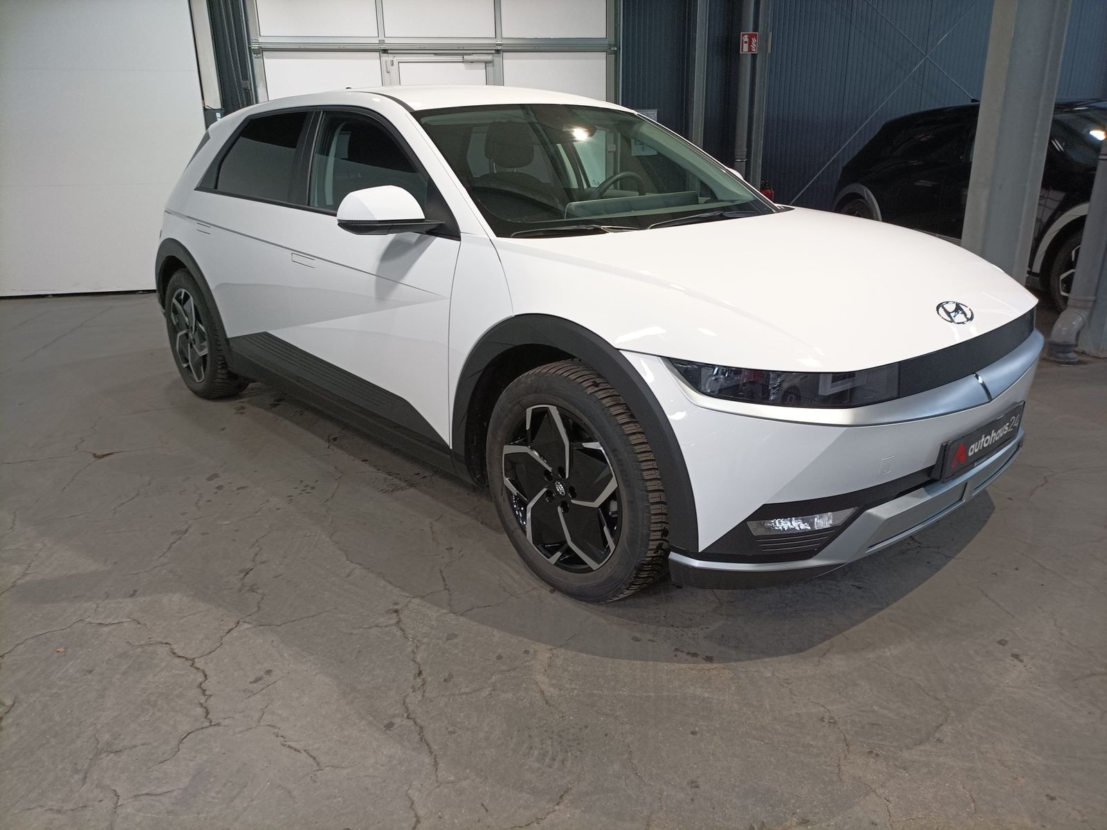 Hyundai IONIQ 5 Limousine HYUNDAI IONIQ 5 58 kWh 125 kW Heckantrieb Sports Utility Vehicle #1