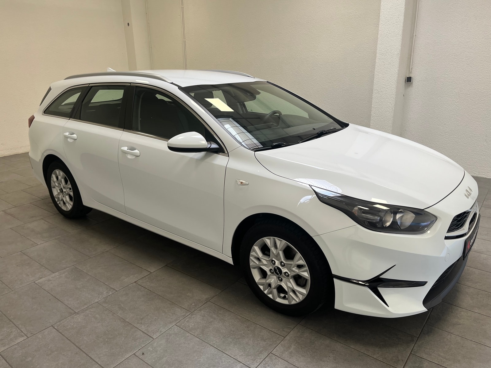 Kia Ceed Kombi KIA Ceed 1.6 CRDi MHEV 100kW Vision SW Kombi #1