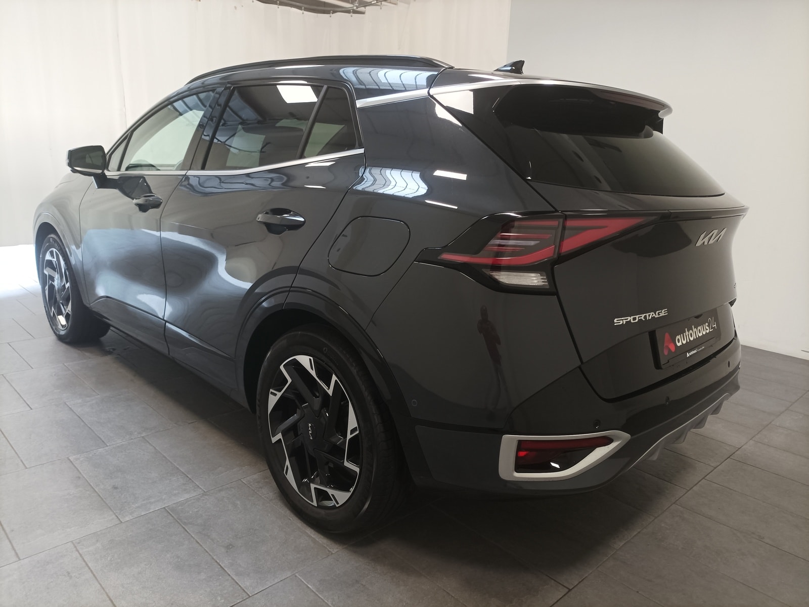 Kia Sportage SUV Sportage 1.6 T-GDI Plug-in Hybrid GT-Line 4WD (6d) #4
