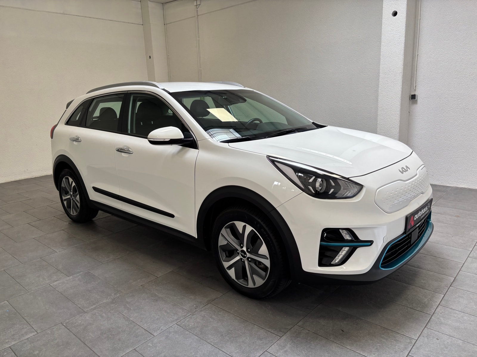 Kia Niro SUV / Crossover / Geländewagen KIA Niro e-Niro 150kW Vision Schräghecklimousine #1