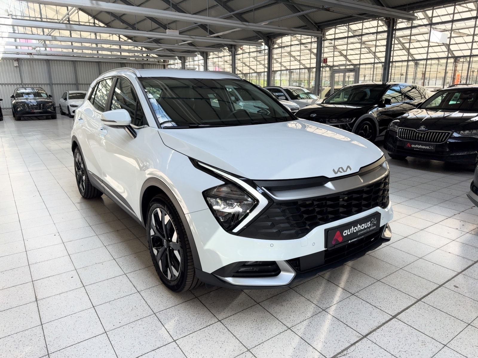 Kia Sportage SUV / Crossover / Geländewagen KIA Sportage 1.6 T-GDI Plug-in Hybrid Auto 4WD Sports Utility Vehicle #1