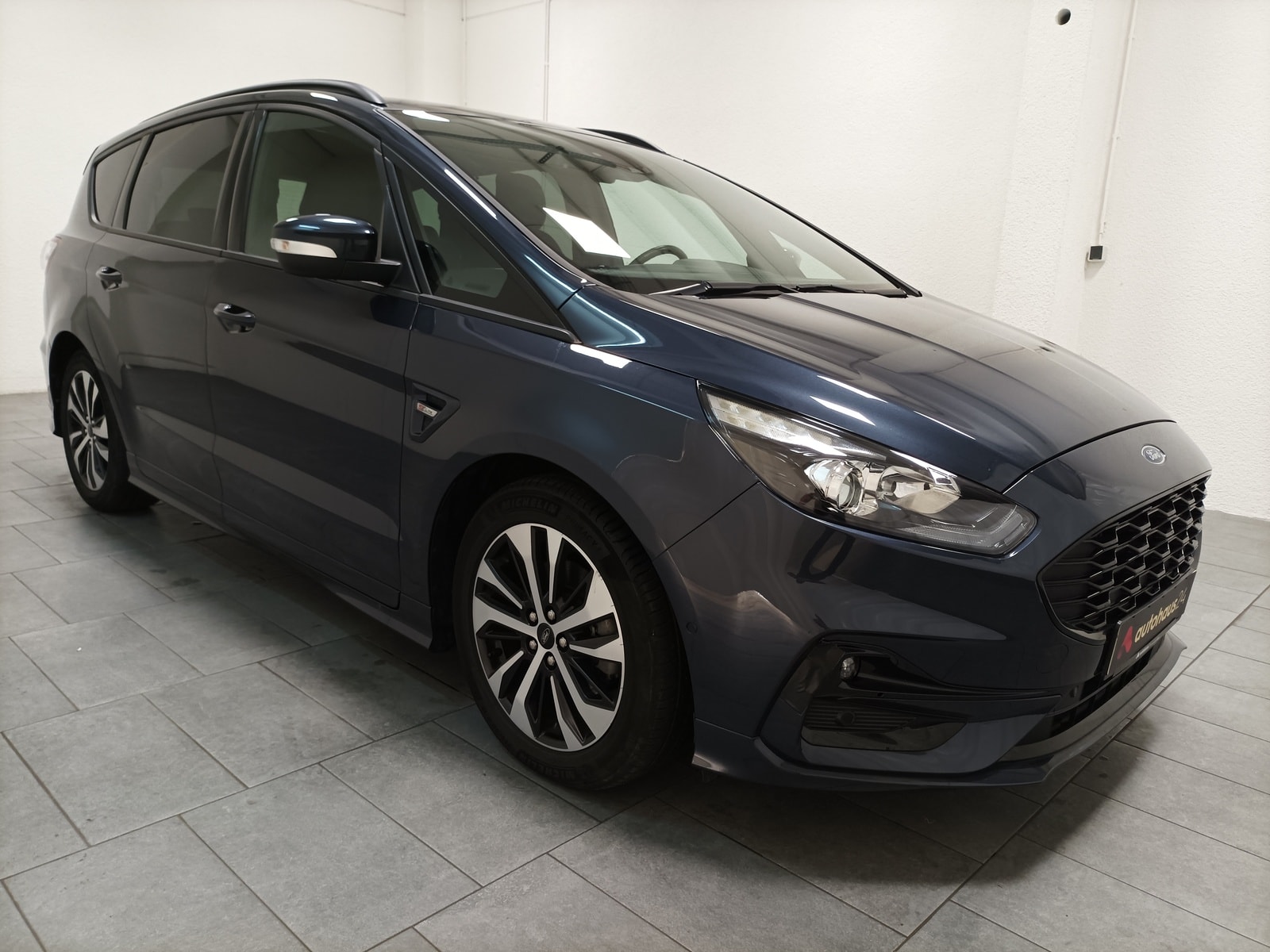 Ford S-MAX Kleinbus / Van FORD S-MAX 2.5 Duratec FHEV Edition Van #1