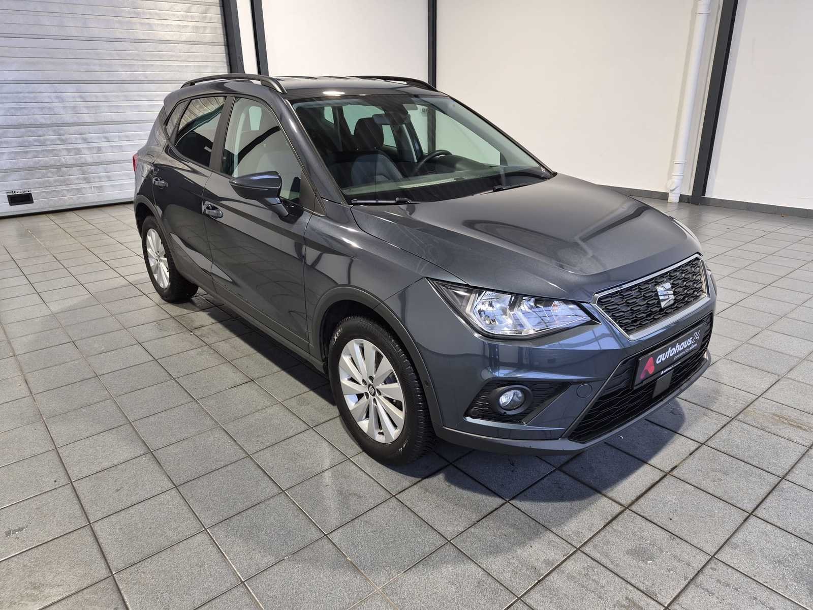 SEAT Arona SUV / Crossover / Geländewagen SEAT Arona 1.0 TGI Start&Stop 66kW Style Sports Utility Vehicle #1