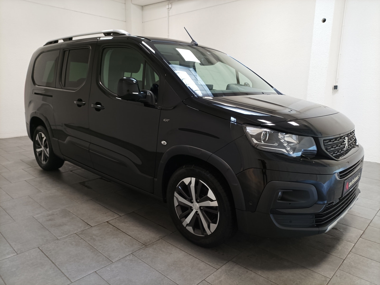 Peugeot Rifter Kleinbus / Van PEUGEOT Rifter PureTech 130 EAT8 Active L1 Kompaktvan #1