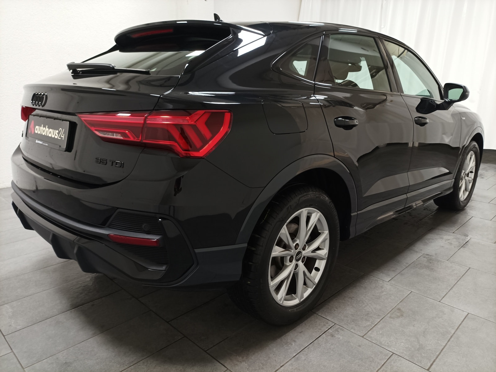 Audi Q3 SUV Q3 Sportback 35 2.0 TDI S line (EURO 6d) #5