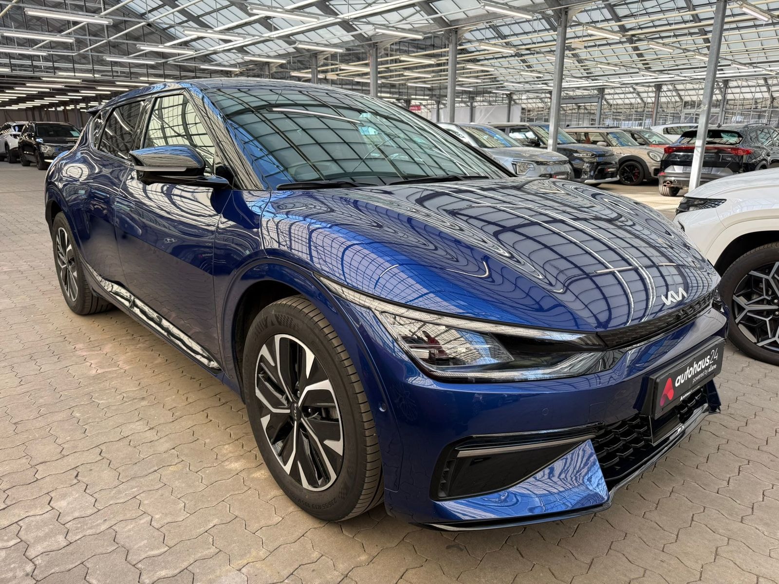 Kia EV6 SUV / Crossover / Geländewagen KIA EV6 58 kWh 125 kW Heckantrieb Sports Utility Vehicle #1