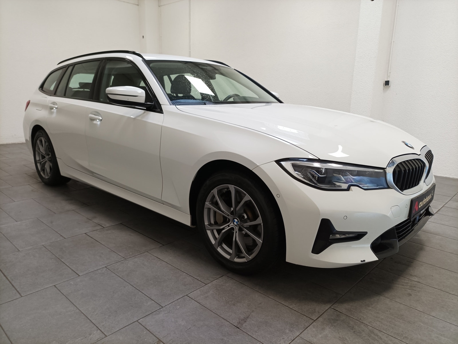 BMW 3er-Reihe Kombi BMW 3er-Reihe 318i Touring Kombi #1