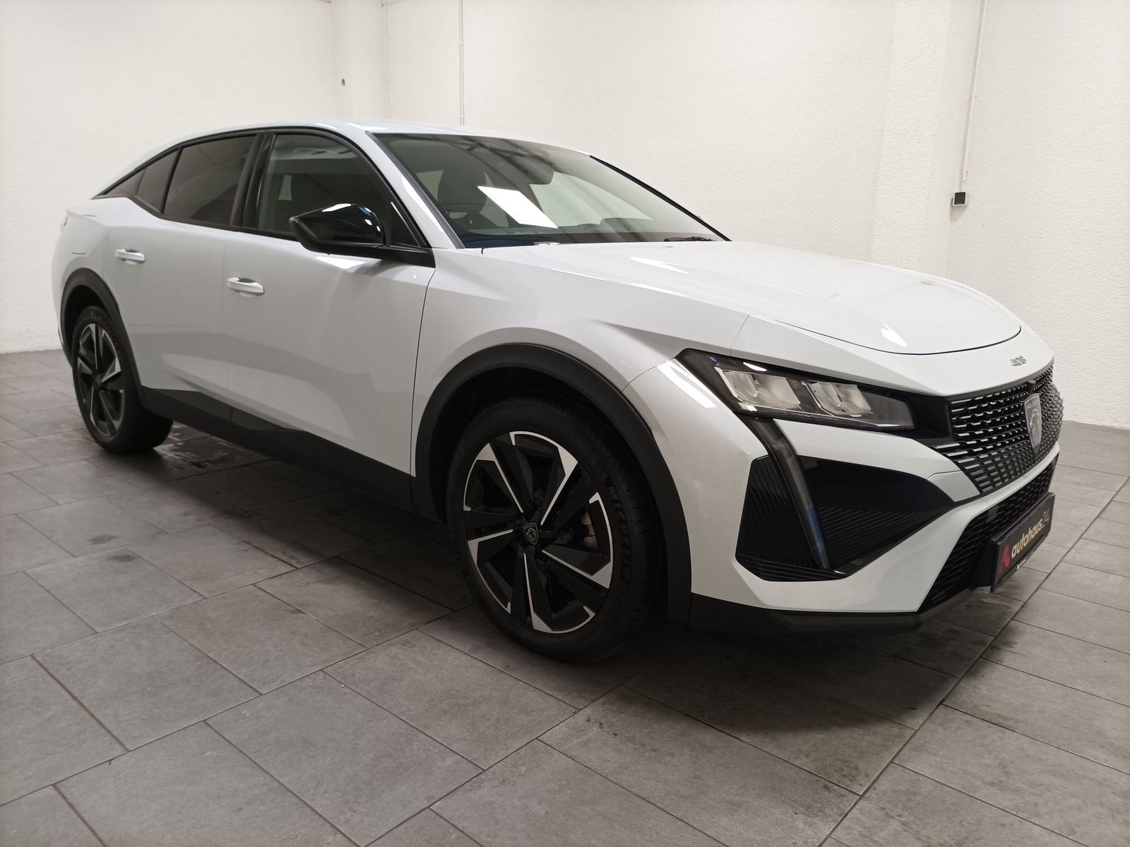 Peugeot 308 Kombi PEUGEOT 408 PureTech 130 EAT8 Allure Schräghecklimousine #1