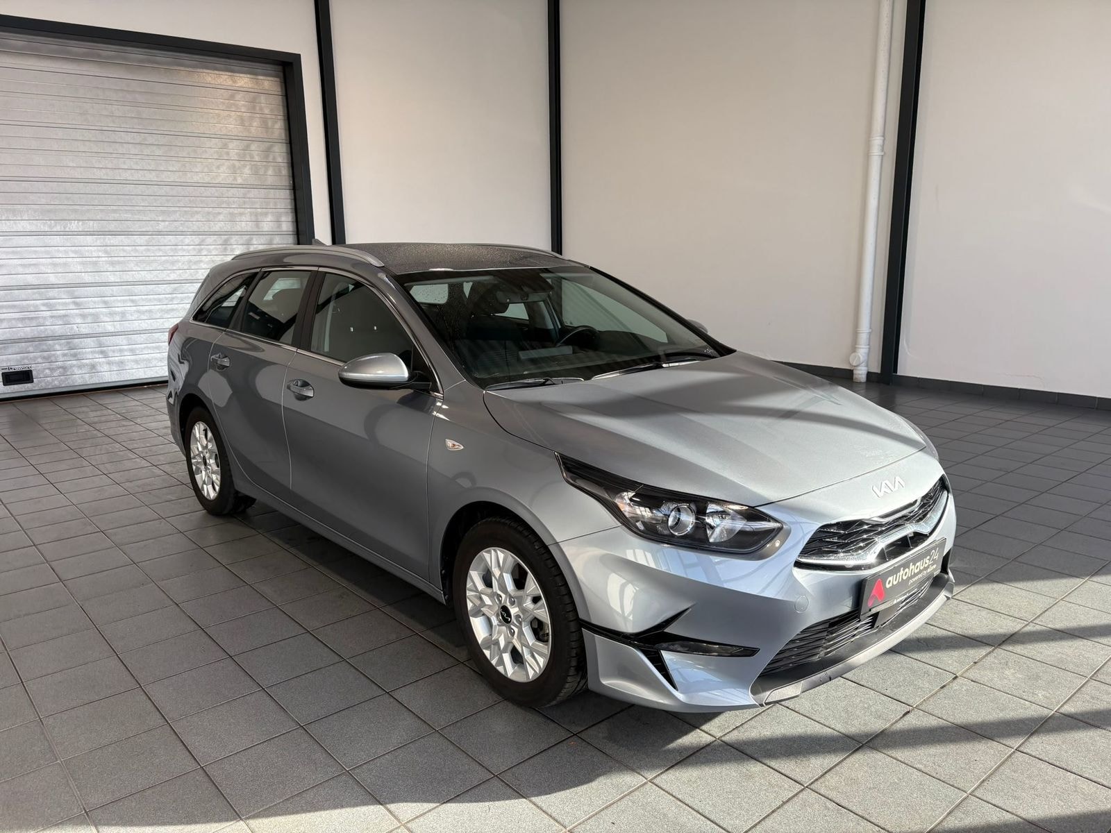 Kia Ceed Sportswagon Kombi KIA Ceed 1.5 T-GDI Vision Sportswagon Kombi #1