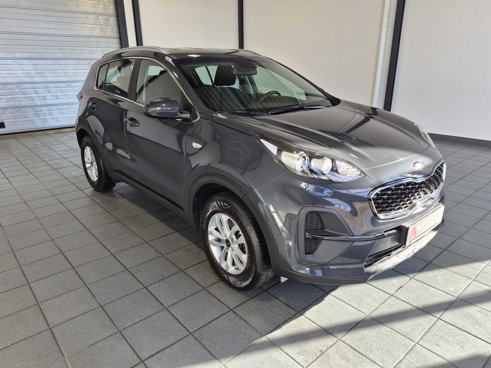 Kia Sportage SUV / Crossover / Geländewagen KIA Sportage 1.6 GDI 2WD Edition 7 Sports Utility Vehicle #1