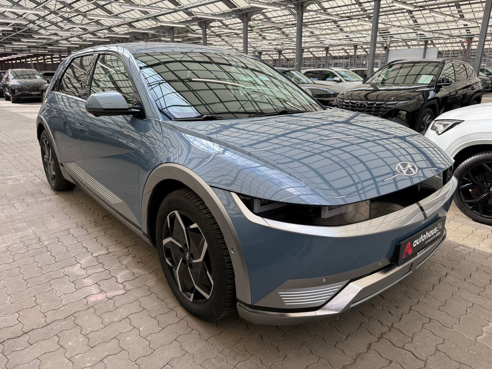 Hyundai IONIQ 5 Limousine HYUNDAI IONIQ 5 72,6 kWh 160 kW Heckantrieb Sports Utility Vehicle #1