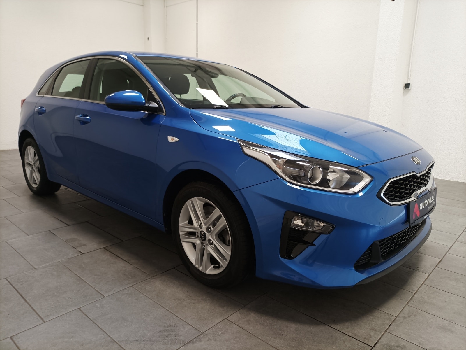 Kia Ceed Limousine KIA Ceed 1.4 T-GDI DCT Vision Schräghecklimousine #1