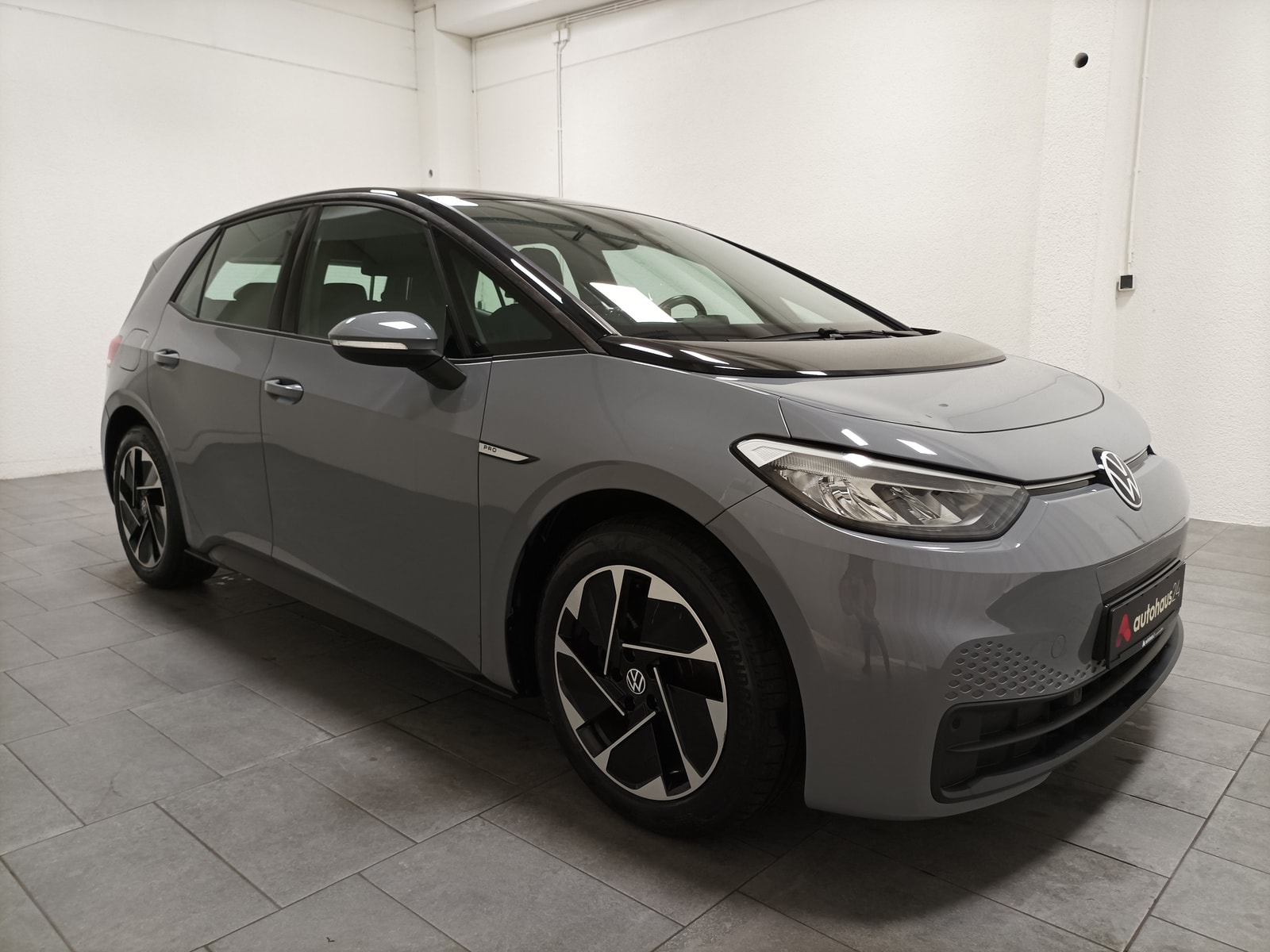 Volkswagen ID.3 Limousine VOLKSWAGEN ID.3 Business 58 kWh 107 kW Pro Schräghecklimousine #1