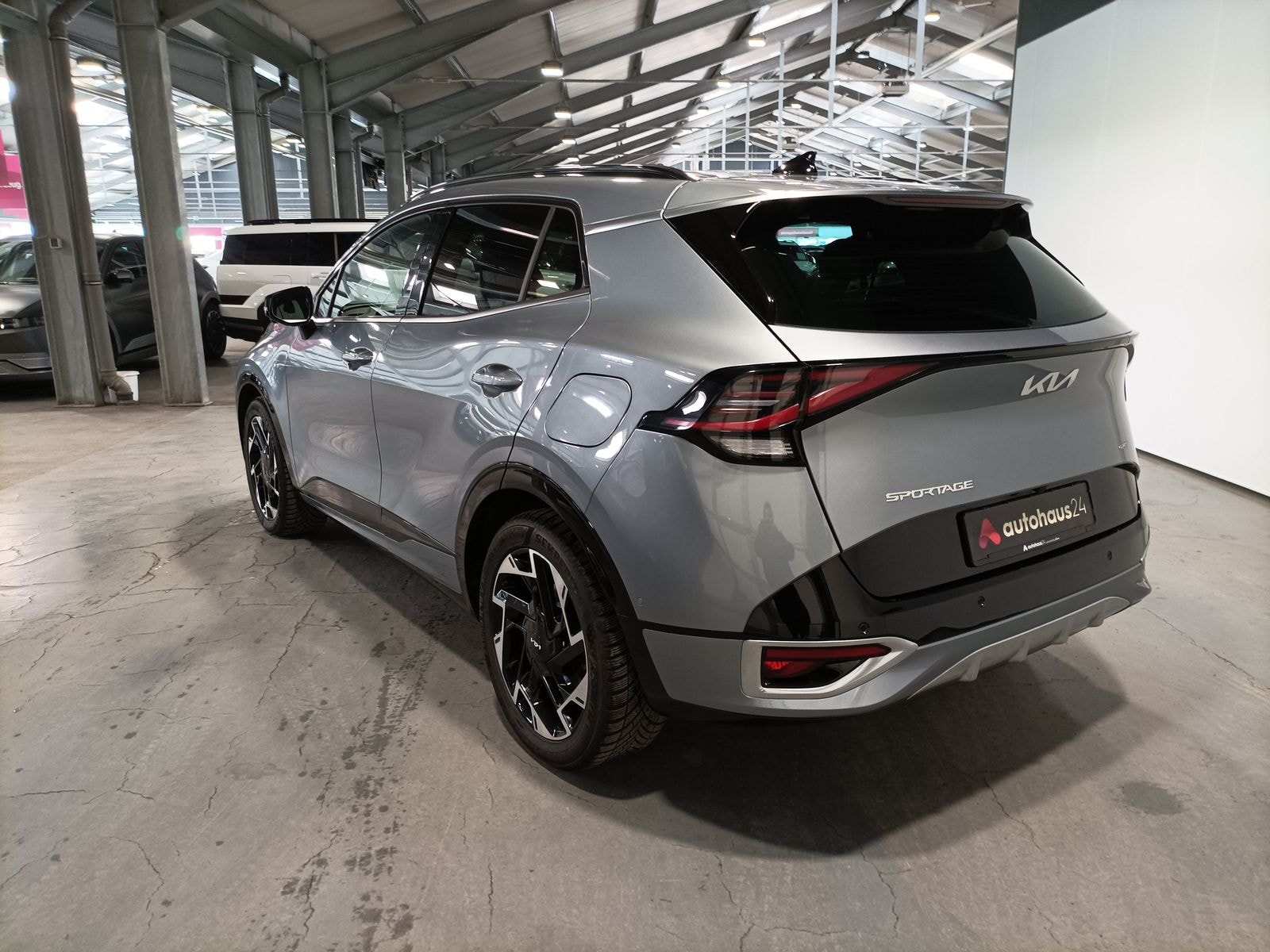 Kia Sportage SUV Sportage 1.6 T-GDI Plug-in Hybrid GT-Line 4WD (6d) #4