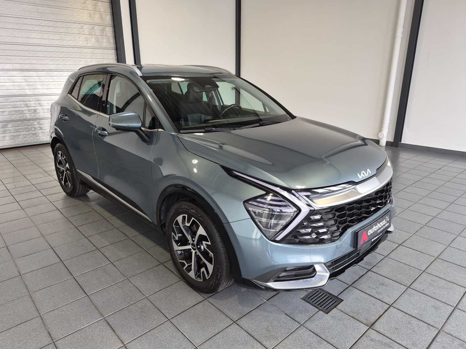 Kia Sportage SUV / Crossover / Geländewagen KIA Sportage 1.6 CRDi DCT 4WD Spirit Sports Utility Vehicle #1