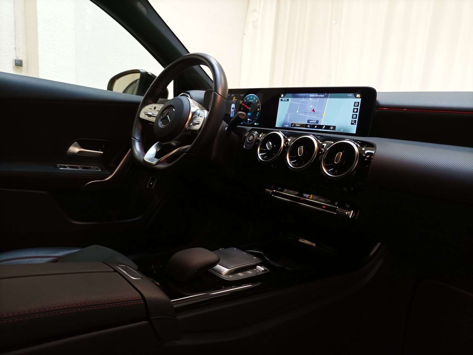 Mercedes Benz A-Klasse Limousine A 250 e AMG Line (EURO 6d) #15