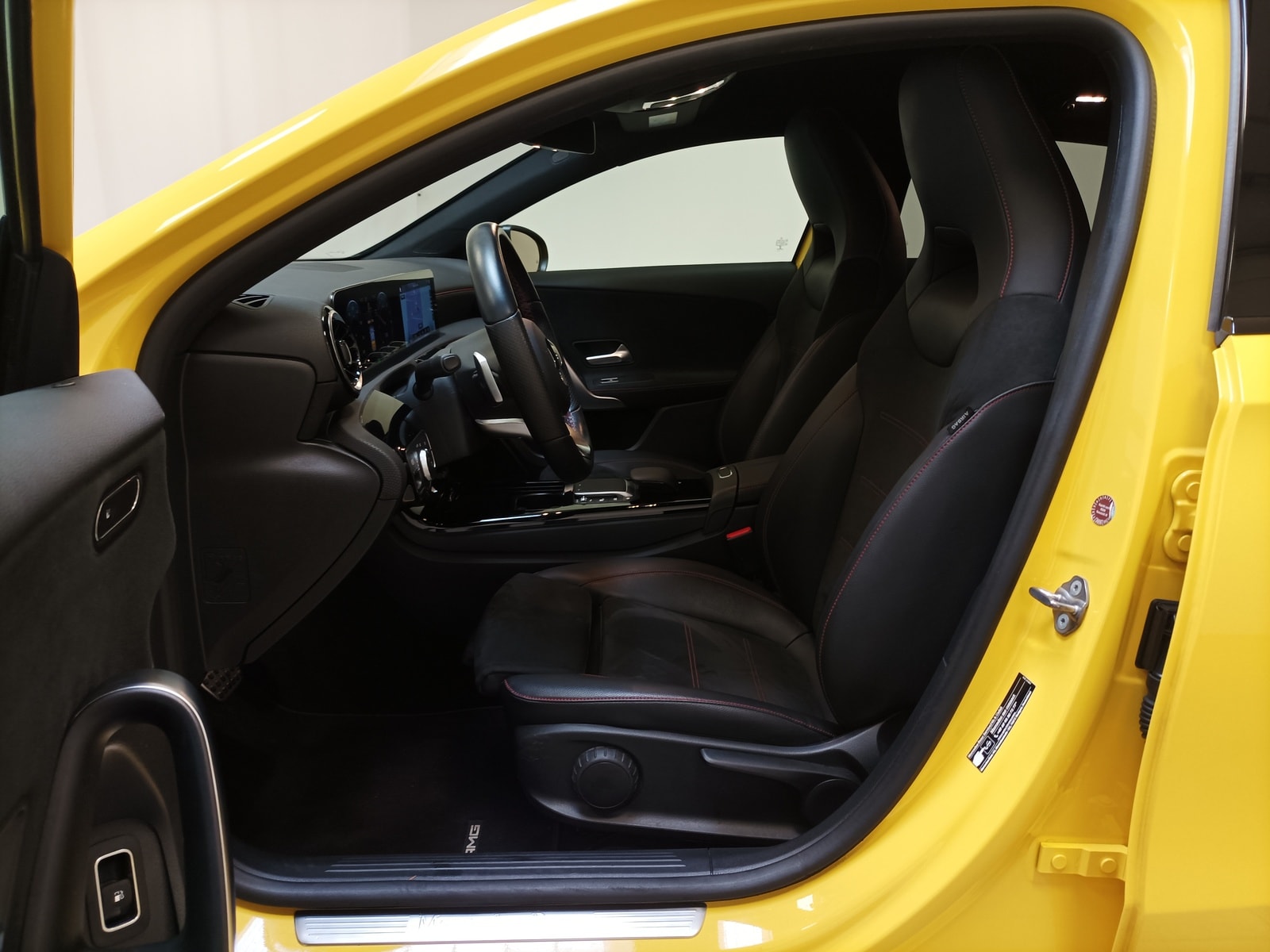 Mercedes Benz A-Klasse Limousine A 250 e AMG Line (EURO 6d) #9