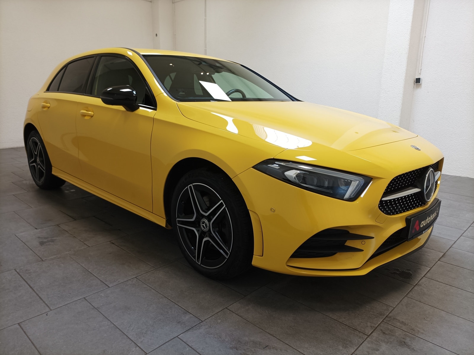 Mercedes-Benz A-Klasse Limousine MERCEDES A-Klasse A 250 e Advanced DCT Schräghecklimousine #1