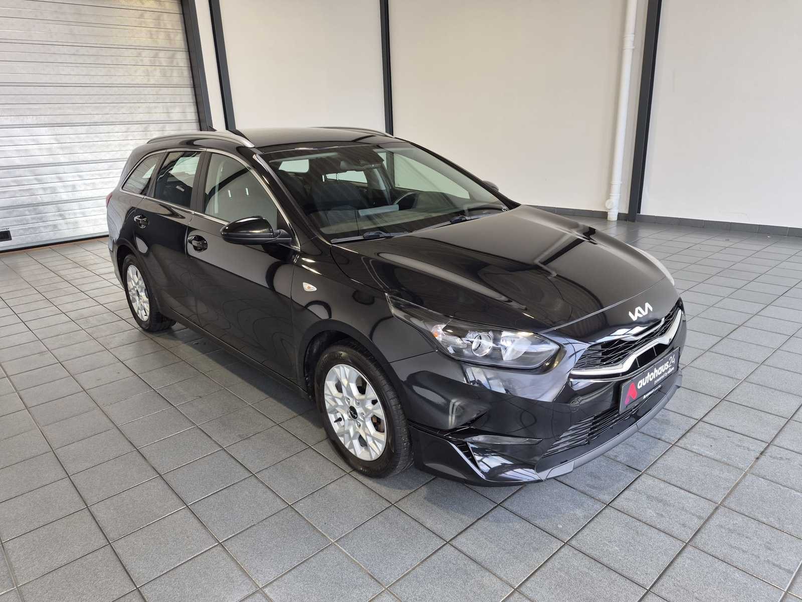 Kia Ceed Kombi KIA Ceed 1.5 T-GDI Vision Sportswagon Kombi #1