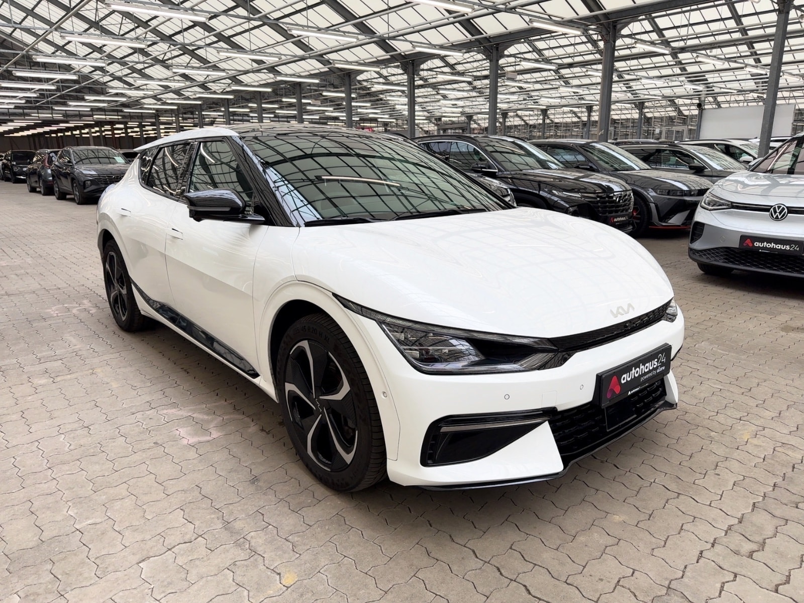 Kia EV6 SUV / Crossover / Geländewagen KIA EV6 77,4 kWh 430 kW Allradantrieb GT Sports Utility Vehicle #1