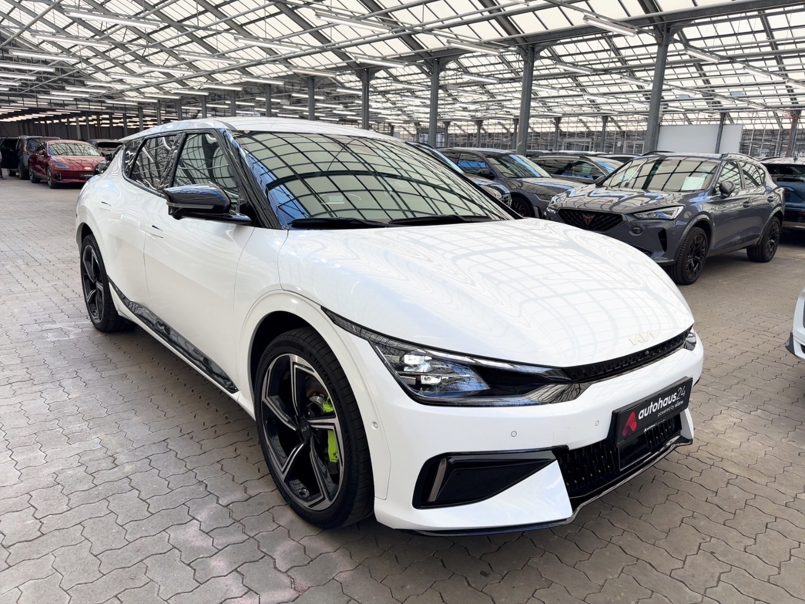 Kia EV6 SUV / Crossover / Geländewagen KIA EV6 77,4 kWh 430 kW Allradantrieb GT Sports Utility Vehicle #1