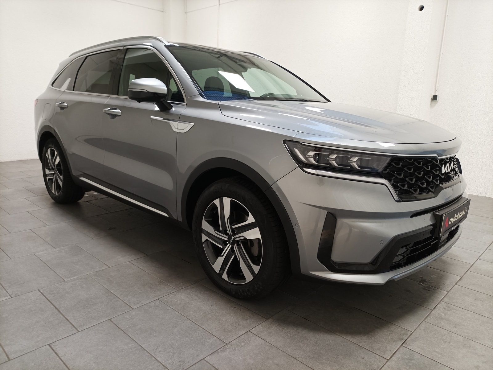 Kia Sorento SUV / Crossover / Geländewagen KIA Sorento 1.6 T-GDI Plug-in Hybrid AWD Platinum At Sports Utility Vehicle #1