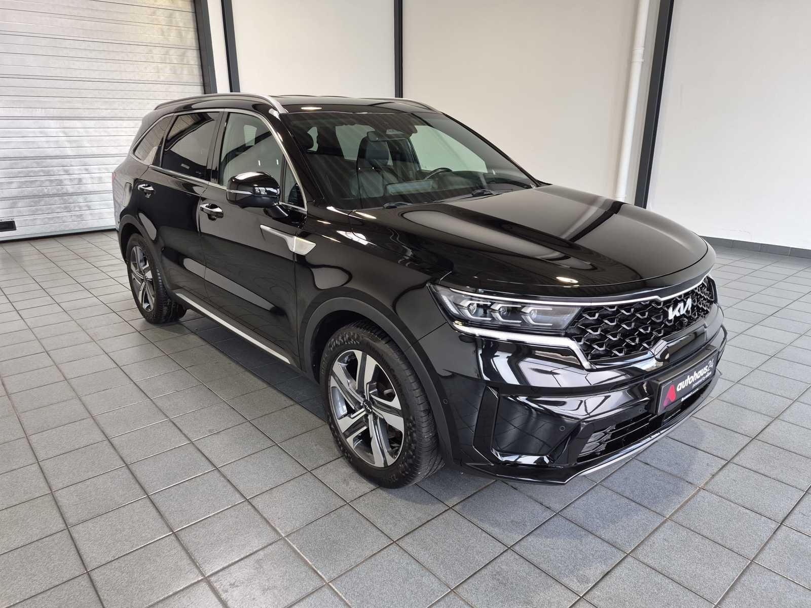 Kia Sorento SUV / Crossover / Geländewagen KIA Sorento 1.6 T-GDI Plug-in Hybrid AWD Platinum At Sports Utility Vehicle #1