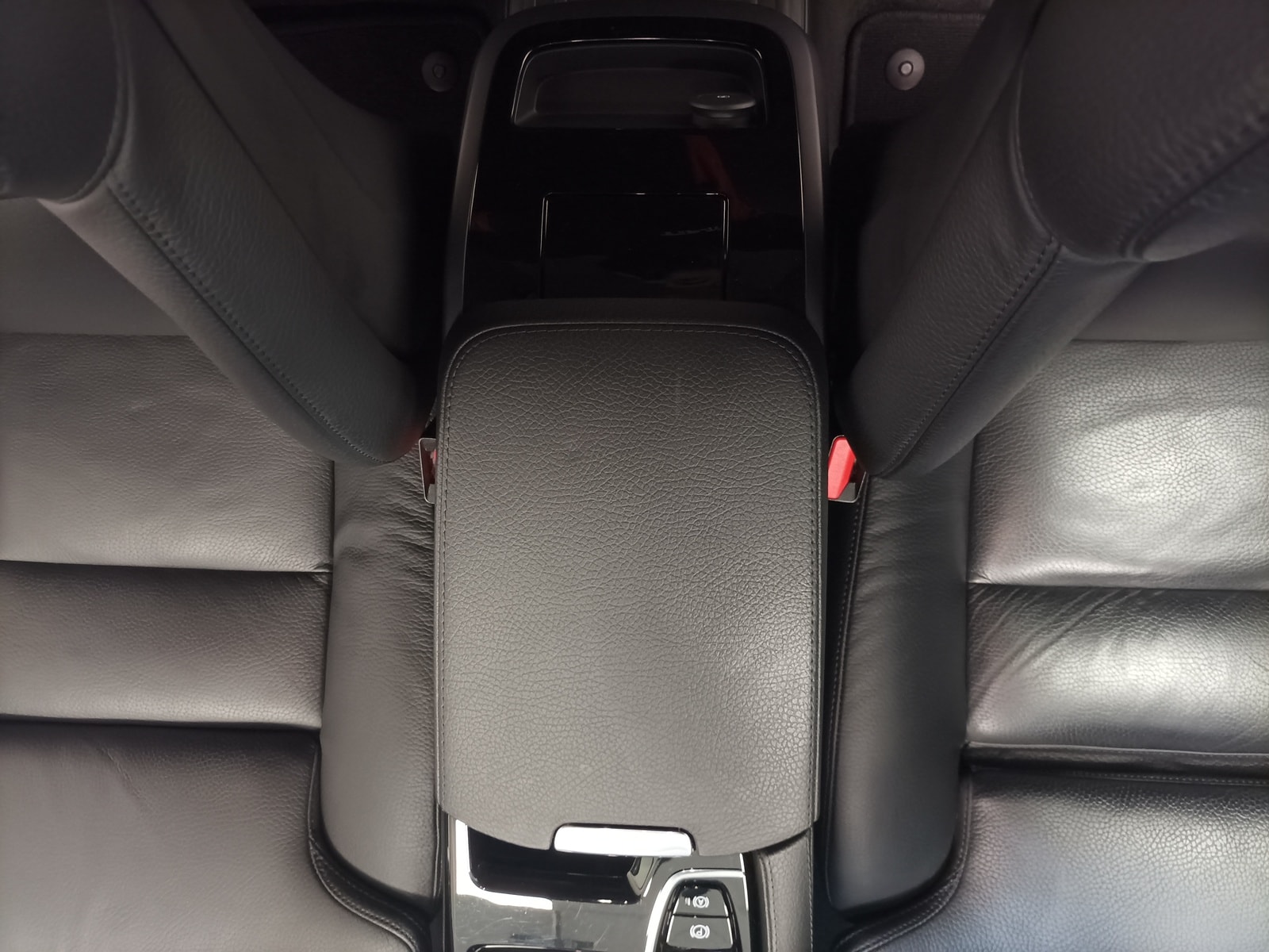 Volvo V60 Kombi V 60 T6 Twin Engine AWD Inscription Plug-In (E6d) #14