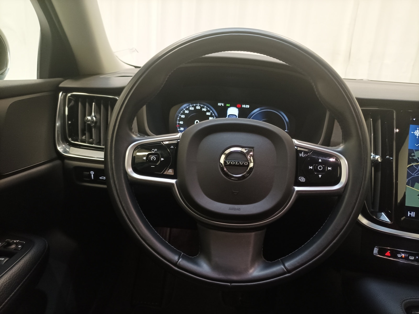 Volvo V60 Kombi V 60 T6 Twin Engine AWD Inscription Plug-In (E6d) #10