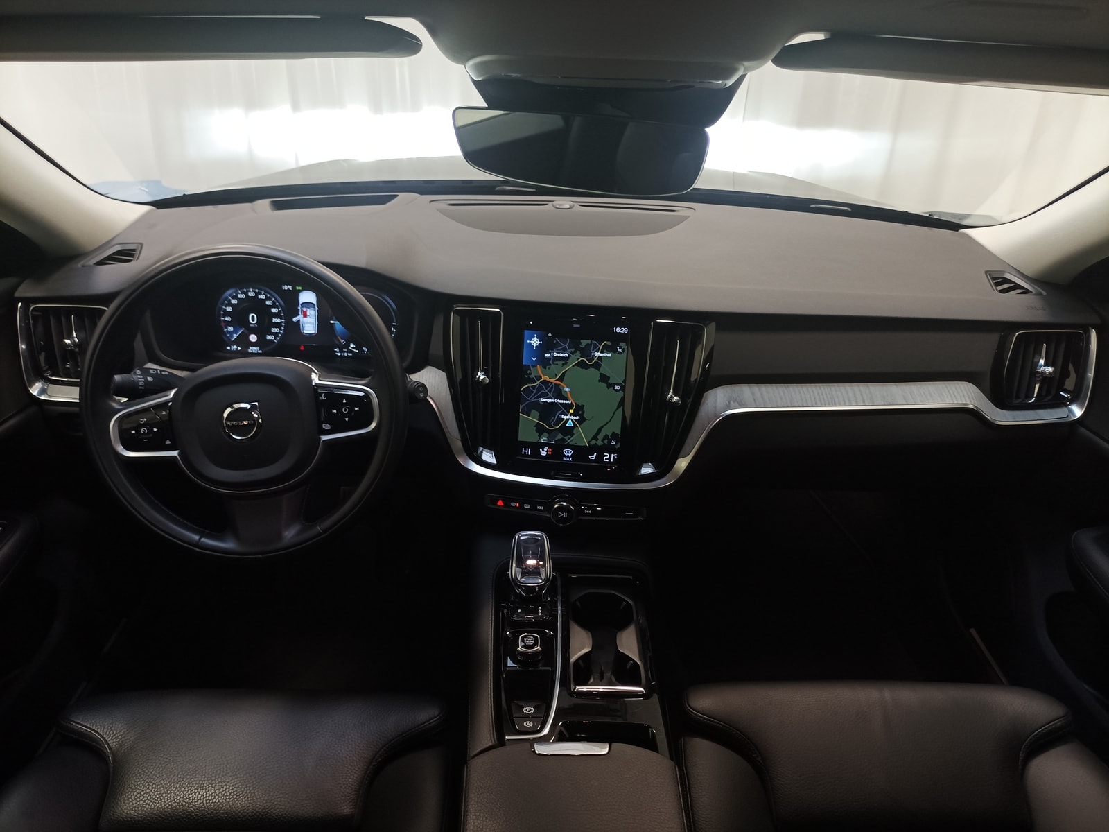 Volvo V60 Kombi V 60 T6 Twin Engine AWD Inscription Plug-In (E6d) #9
