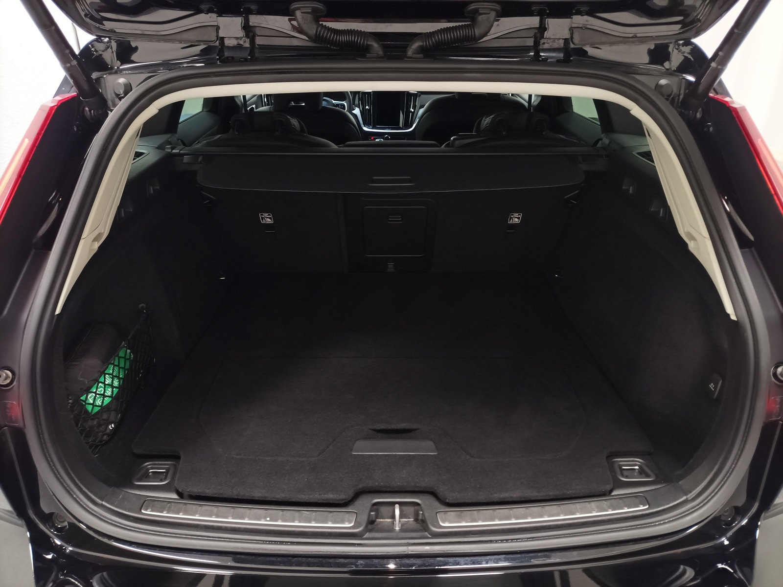 Volvo V60 Kombi V 60 T6 Twin Engine AWD Inscription Plug-In (E6d) #6