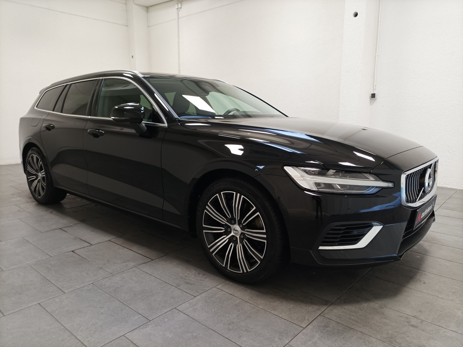 Volvo V60 Kombi VOLVO V60 T6 AWD Plug-in Hyb. Ultra Bright Auto Kombi #1