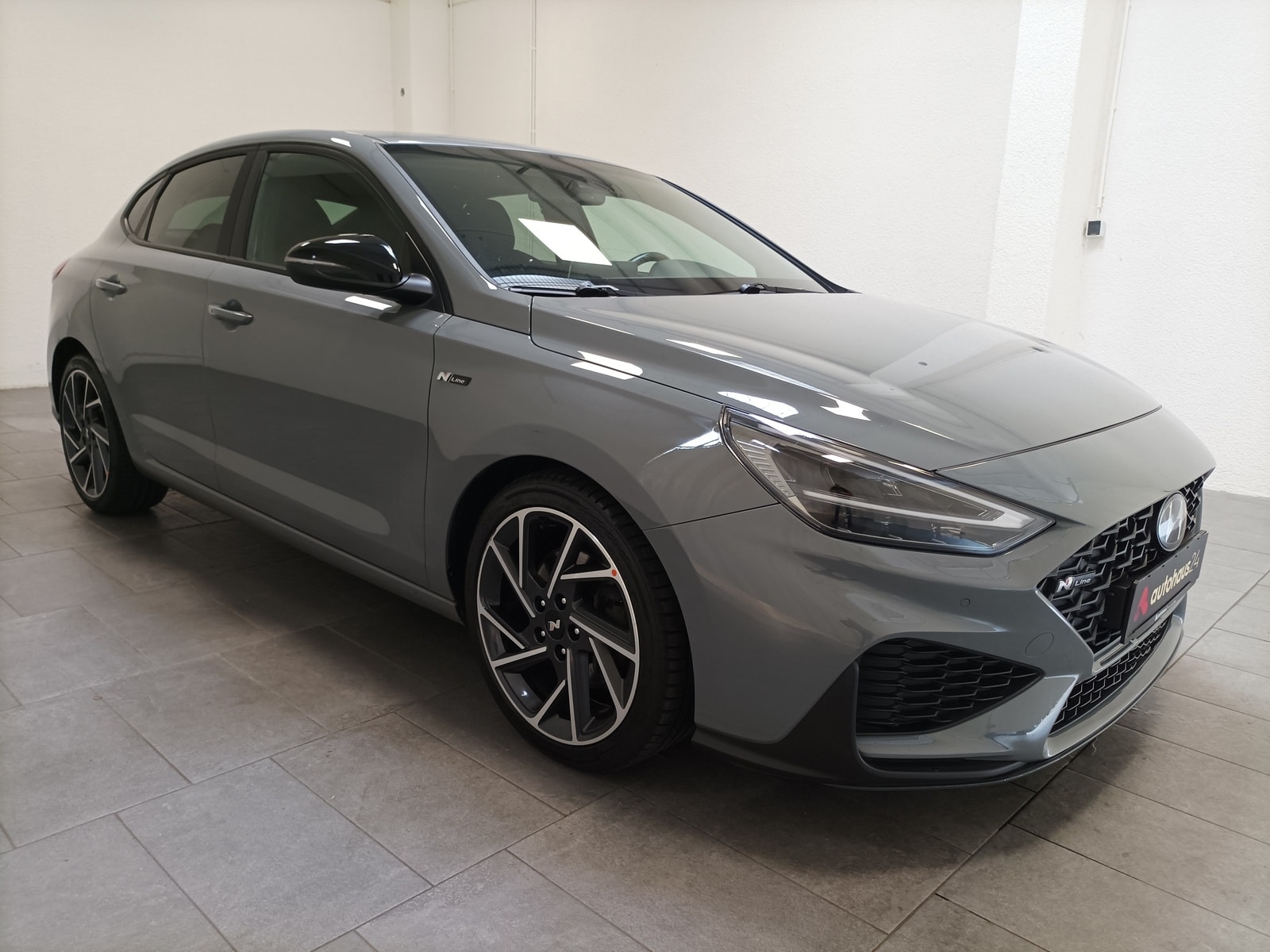 Hyundai i30 Limousine HYUNDAI i30 1.5 T-GDI Hybrid N Line DCT Fastback Schräghecklimousine #1