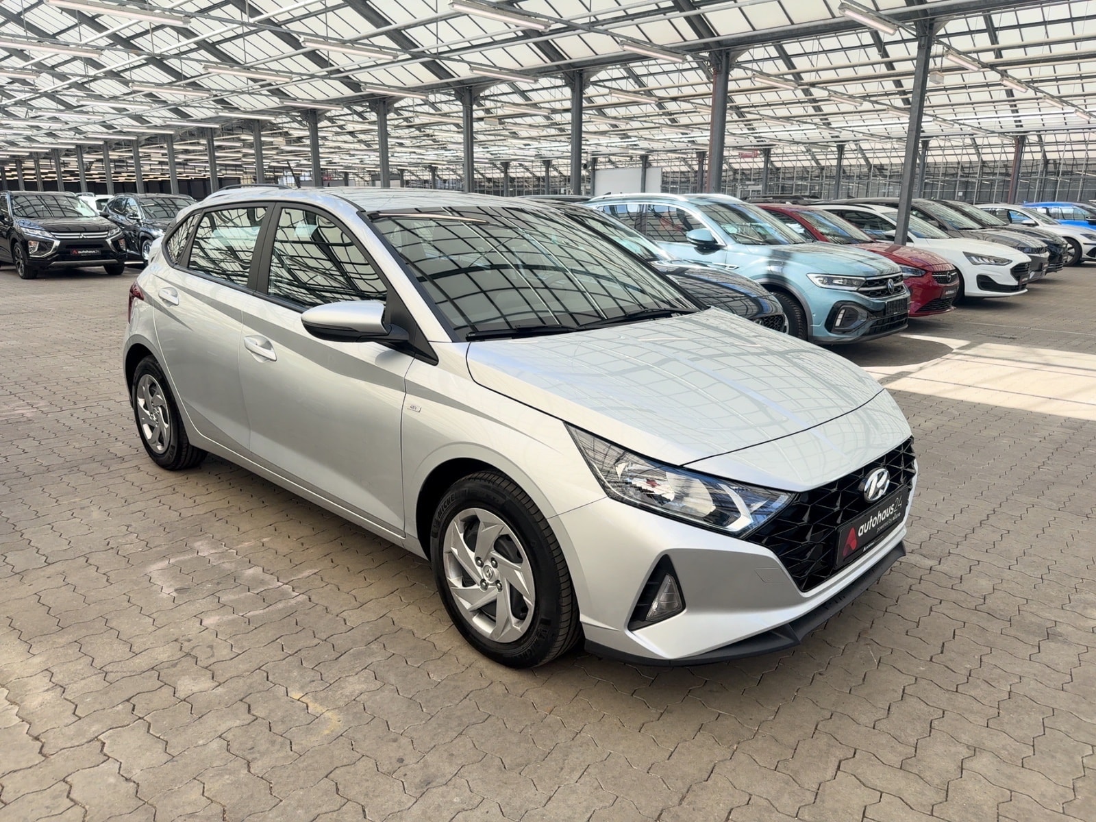 Hyundai i20 Limousine HYUNDAI i20 1.0 T-GDI 74kW Select Schräghecklimousine #1