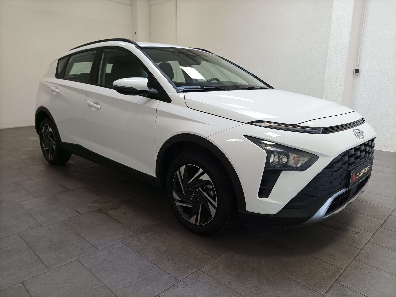 Hyundai Bayon SUV / Crossover / Geländewagen HYUNDAI Bayon 1.0 T-GDI Select Sports Utility Vehicle #1