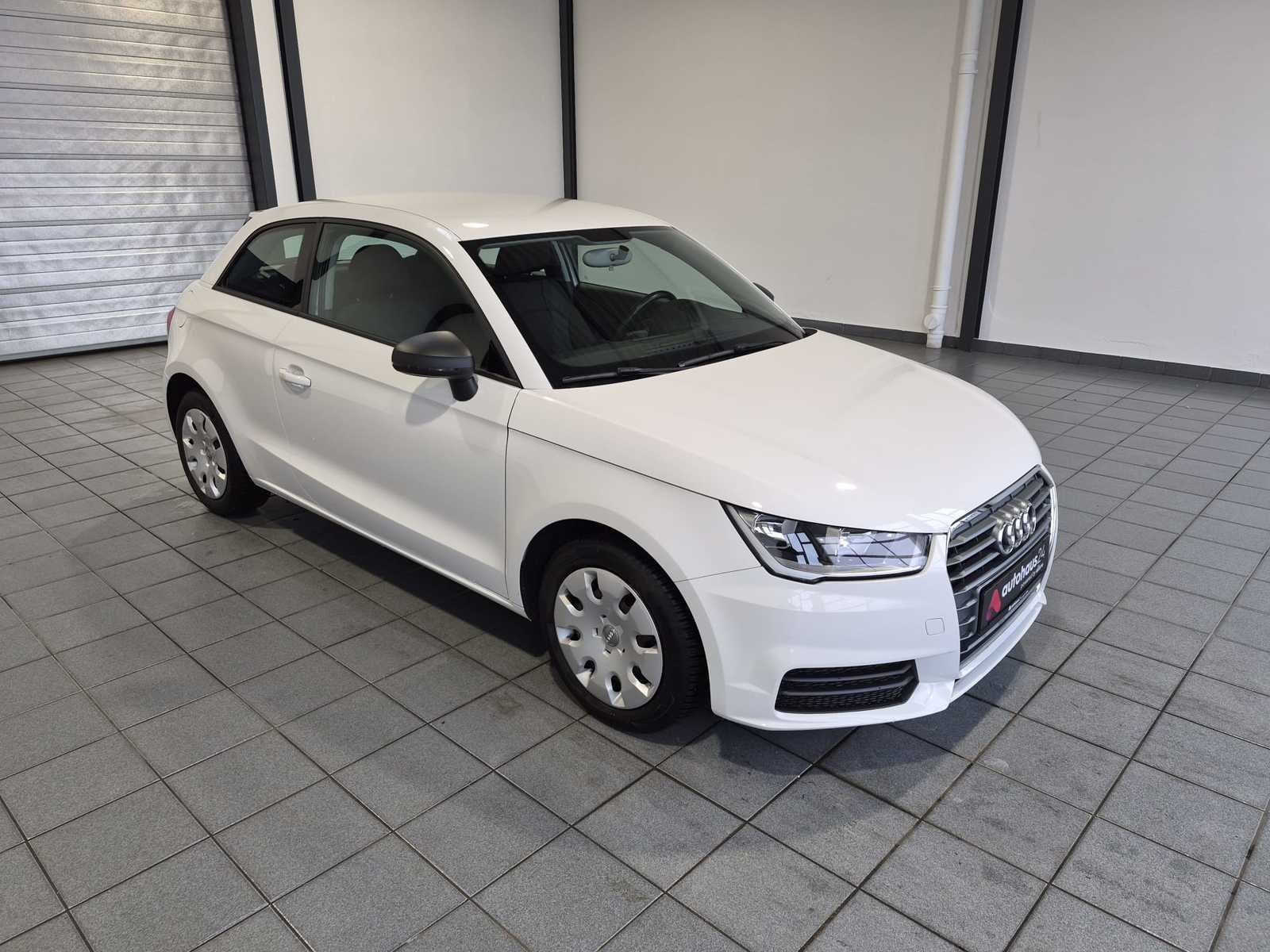 Audi A1 Limousine AUDI A1 1.0 TFSI ultra 60kW Schräghecklimousine #1