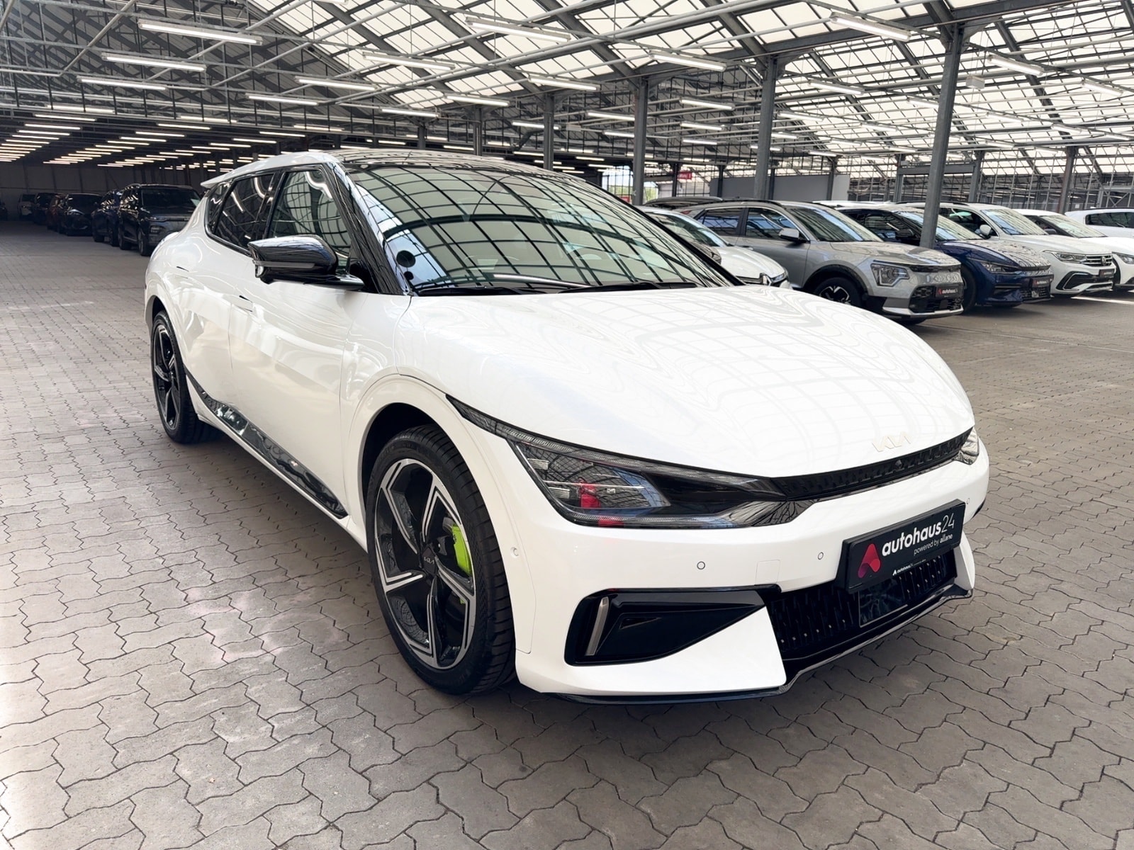 Kia EV6 SUV / Crossover / Geländewagen KIA EV6 77,4 kWh 430 kW Allradantrieb GT Sports Utility Vehicle #1