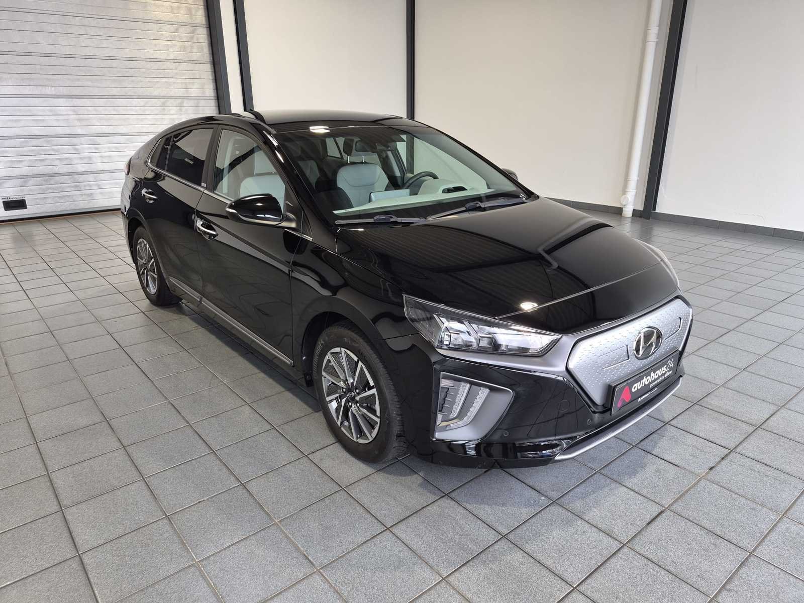 Hyundai IONIQ Limousine HYUNDAI IONIQ ELEKTRO Premium Schräghecklimousine #1