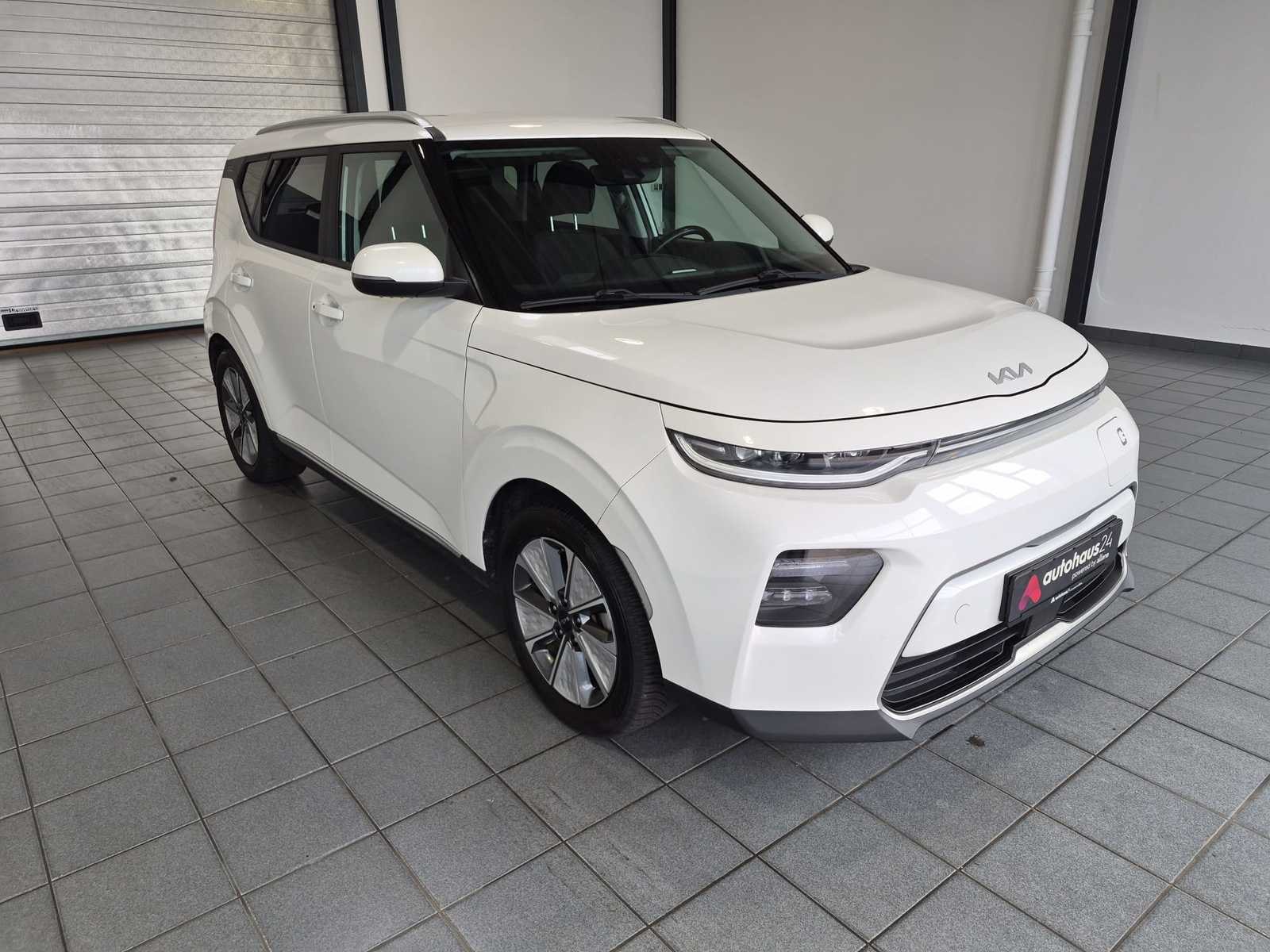 Kia Soul SUV / Crossover / Geländewagen KIA e-Soul 150kW Vision Schräghecklimousine #1