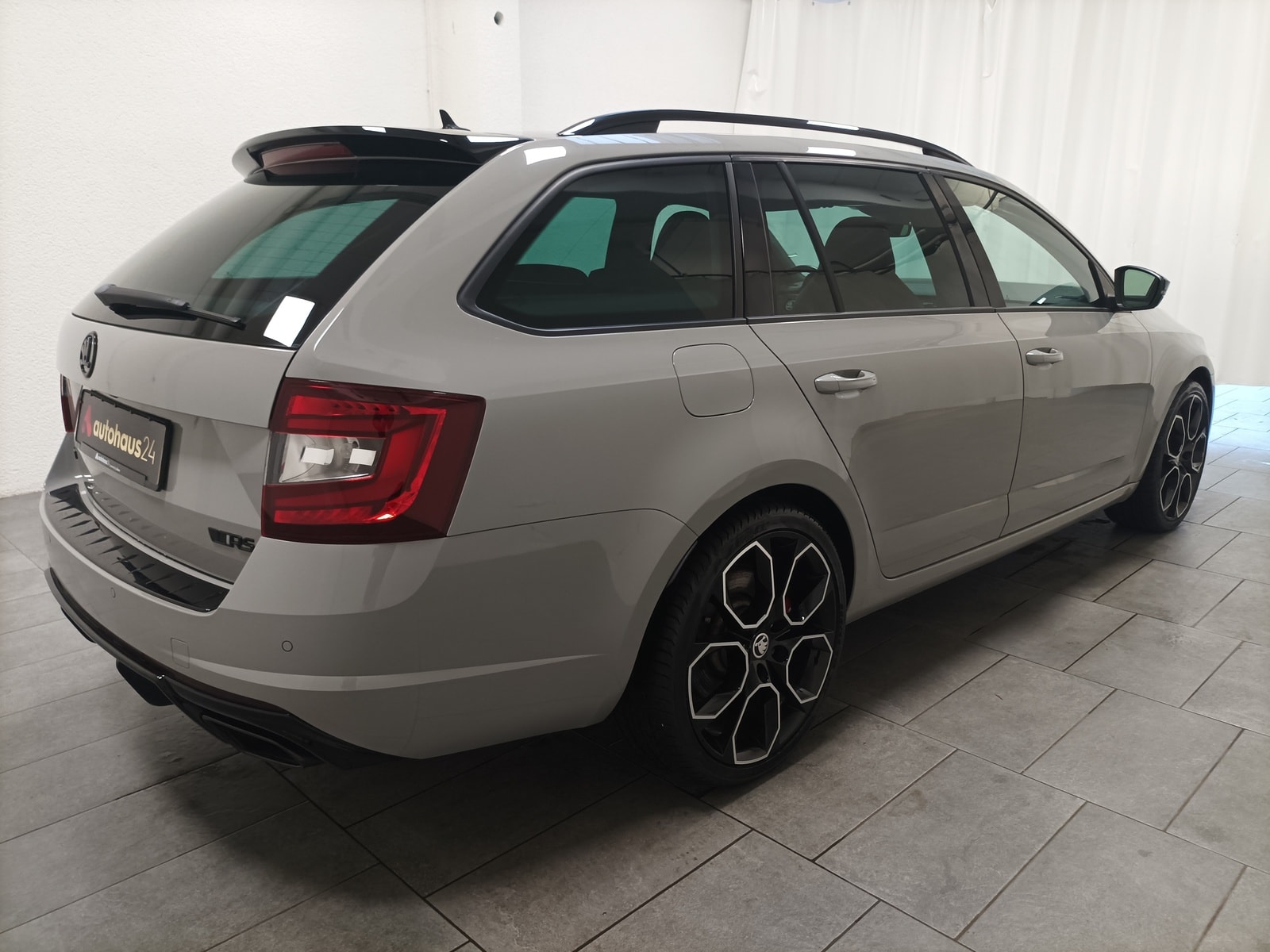 Skoda Octavia Kombi Octavia 2.0 TSI RS 245 #5