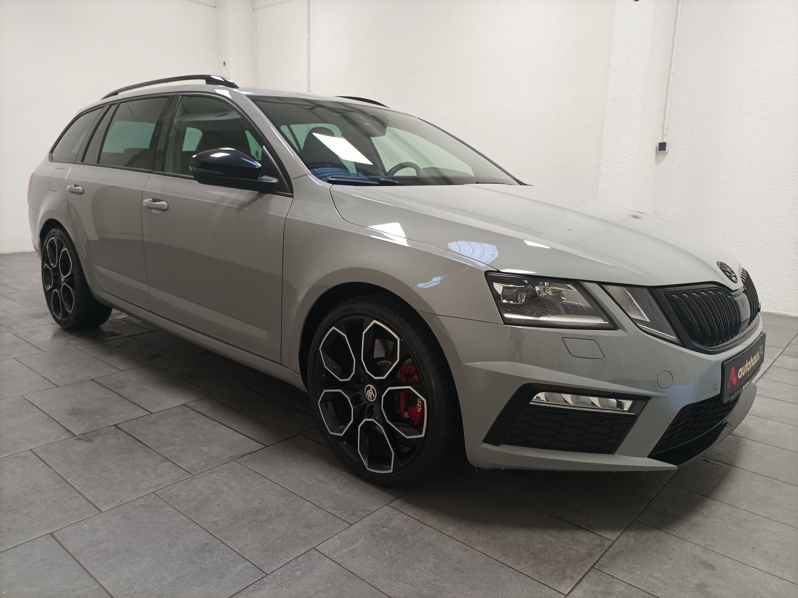 ŠKODA Octavia Kombi SKODA Octavia 2.0 TSI RS Combi Kombi #1
