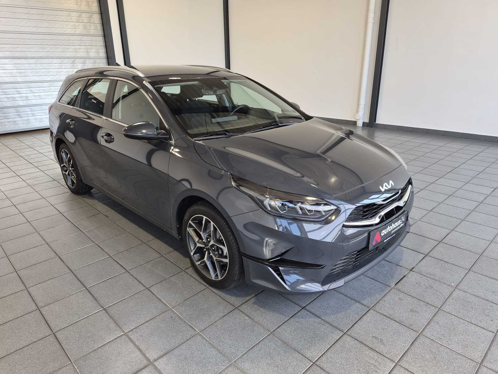 Kia Ceed Sportswagon Kombi KIA Ceed 1.5 T-GDI DCT Spirit Sportswagon Kombi #1